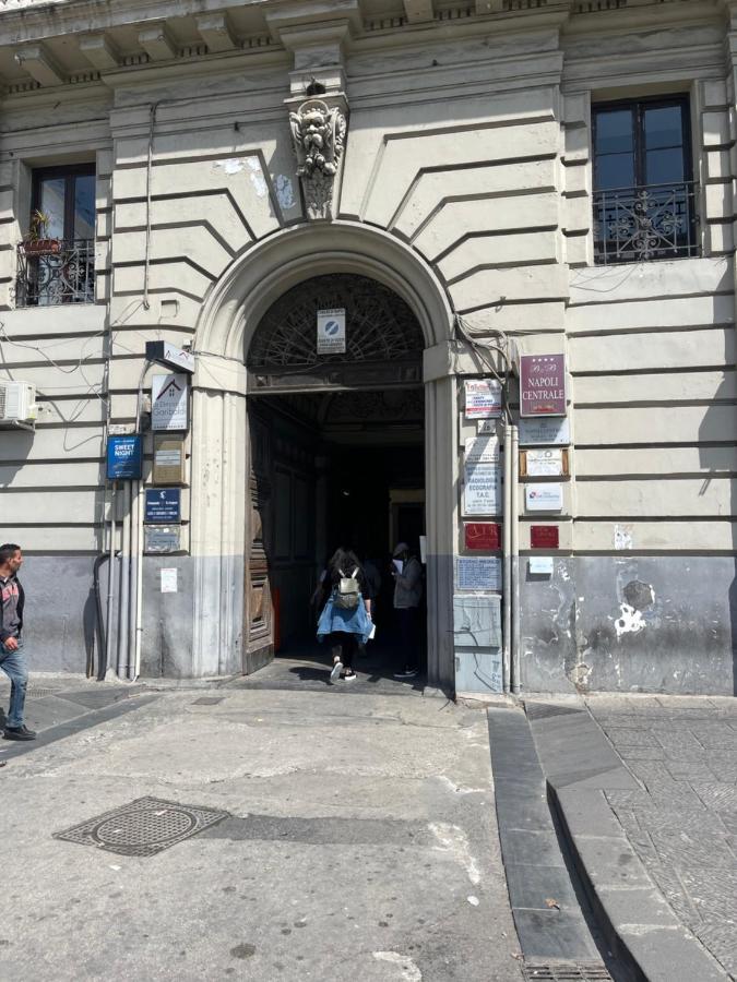 A I R H1O Hostel Naples Luaran gambar