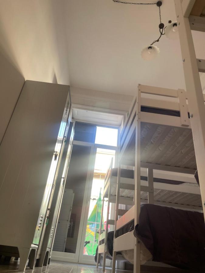 A I R H1O Hostel Naples Luaran gambar