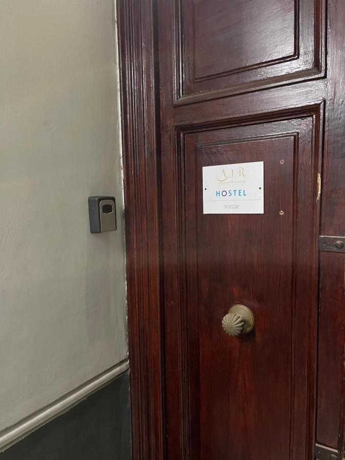 A I R H1O Hostel Naples Luaran gambar
