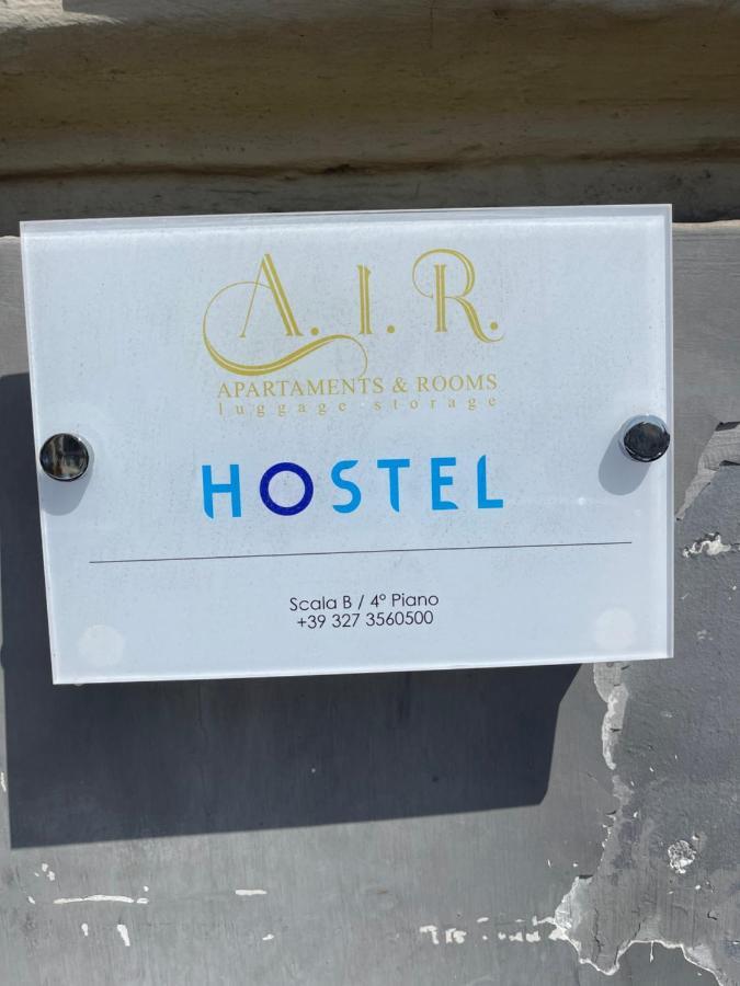 A I R H1O Hostel Naples Luaran gambar